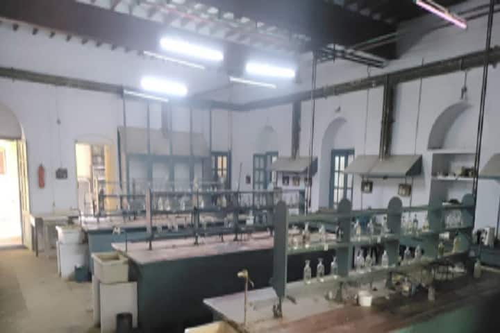Maharajahs College for Women campus in Vizianagaram, Andhra Pradesh, India — photo 5