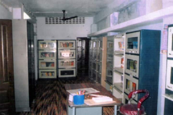 Dr Shankar Dayal Sharma Smriti Mahavidyalaya campus in Bhopal, Madhya Pradesh, India — photo 3