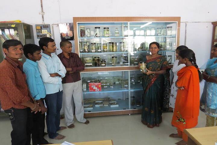 The Adoni Arts and Science College campus in Adoni, Andhra Pradesh, India — photo 5