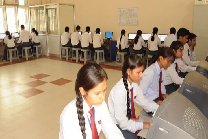 Jai Arihant Academic Institute campus in Haldwani, Uttarakhand, India — photo 2