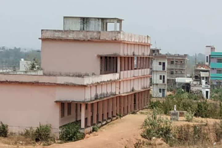 Government Degree College campus in Srikakulam, Andhra Pradesh, India — photo 2