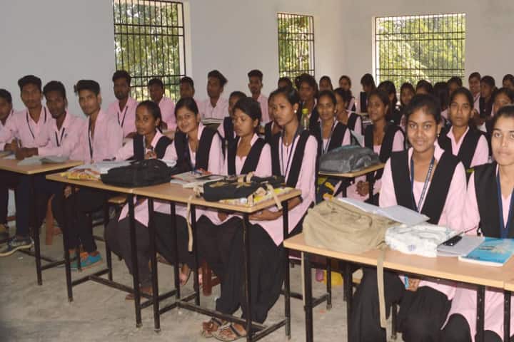Thakur Bhavsingh Arts and Science College campus in Kanker, Chhattisgarh, India — photo 2