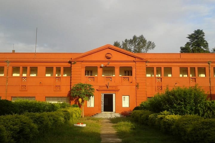Ravenshaw Business School campus in Cuttack, Odisha, India — photo 1