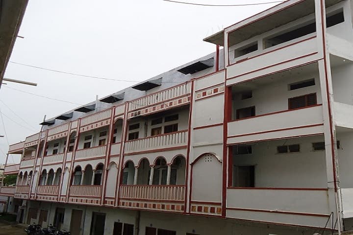 RK Degree and PG College campus in Kamareddy, Telangana, India — photo 2