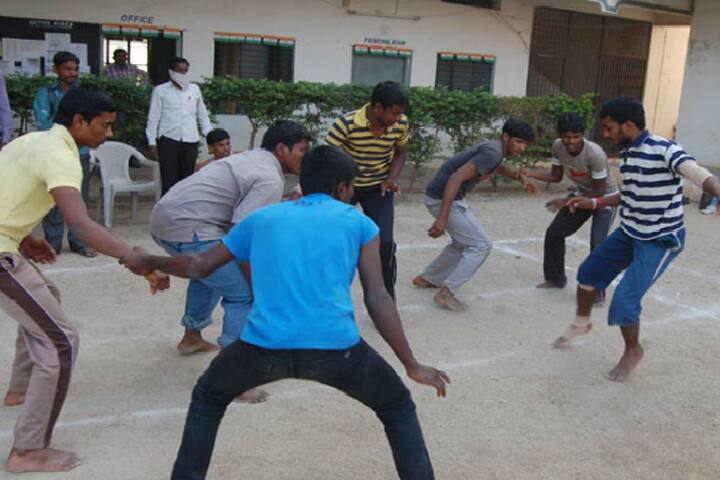 RK Degree and PG College campus in Kamareddy, Telangana, India — photo 6