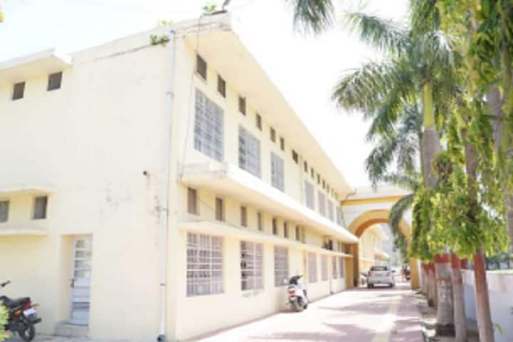 BAM Khalsa College campus in Garhshankar, Punjab, India — photo 2