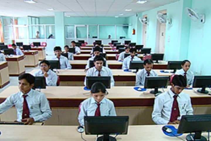 Doon Institute of Engineering and Technology campus in Rishikesh, Uttarakhand, India — photo 4