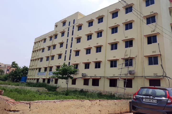Gurukrupa College of Management campus in Bhubaneswar, Odisha, India — photo 1