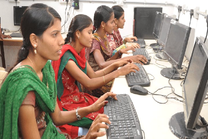 Sai Ram Degree College campus in Jammikunta, Telangana, India — photo 4