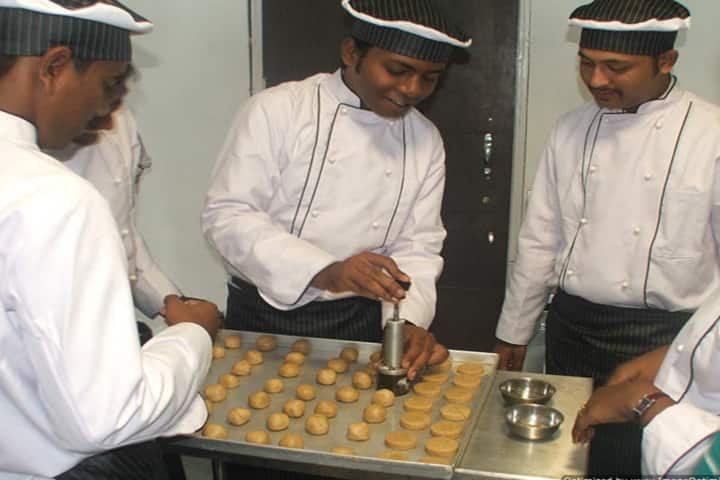 UEI Global campus in Pune, Maharashtra, India — photo 5