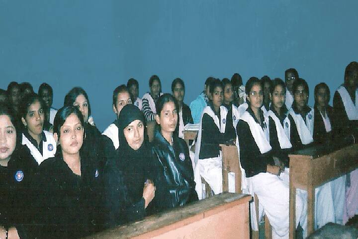 Shamsuddin Ansari Mahila Mahavidyalaya campus in Deoria, Uttar Pradesh, India — photo 1