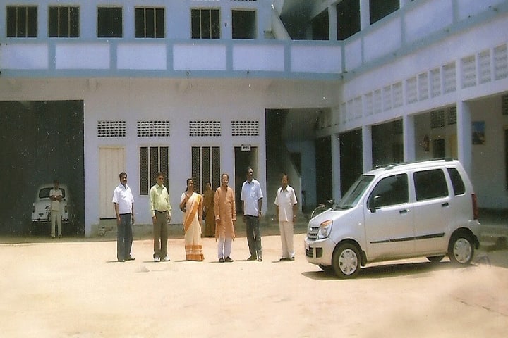 Shamsuddin Ansari Mahila Mahavidyalaya campus in Deoria, Uttar Pradesh, India — photo 2