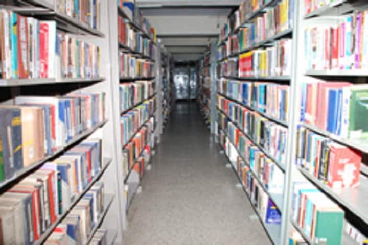 Sree Vidya Degree College campus in Gudivada, Andhra Pradesh, India — photo 2