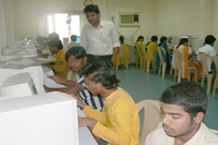 Thushara Degree College campus in Hanamkonda, Telangana, India — photo 4