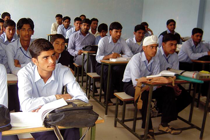 Guru Nanak College of Business Administration campus in Tohana, Haryana, India — photo 3