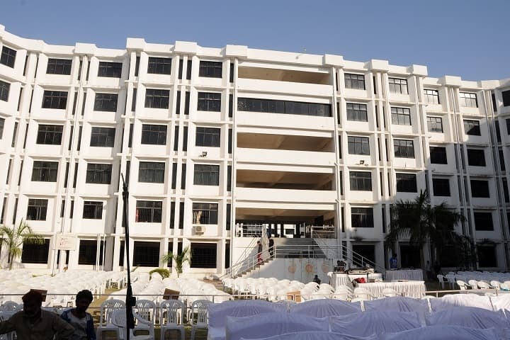 New LJ Commerce College, Ahmedabad campus in Ahmedabad, Gujarat, India