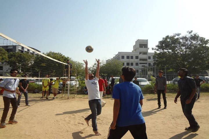 New LJ Commerce College campus in Ahmedabad, Gujarat, India — photo 3