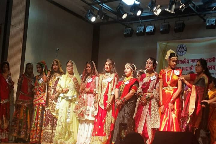 Government Maharani Laxmi Bai Girls PG Autonomous College campus in Bhopal, Madhya Pradesh, India — photo 5