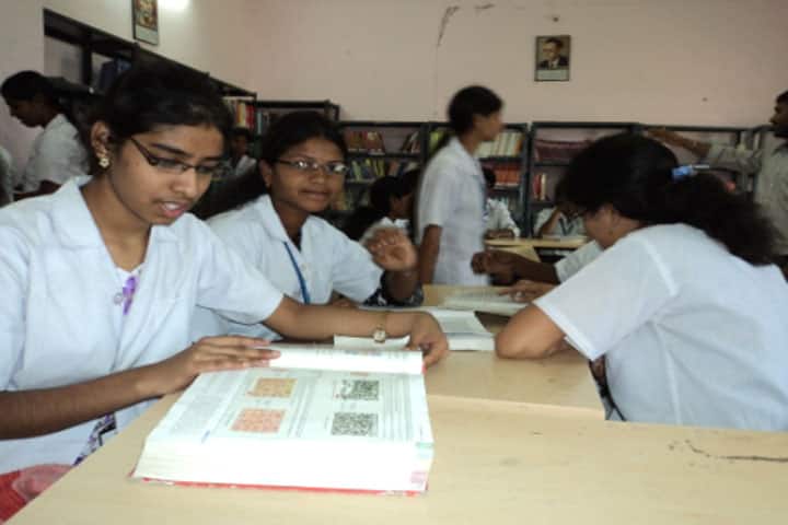 Maheshwara Institute of Pharmacy campus in Hyderabad, Telangana, India — photo 3
