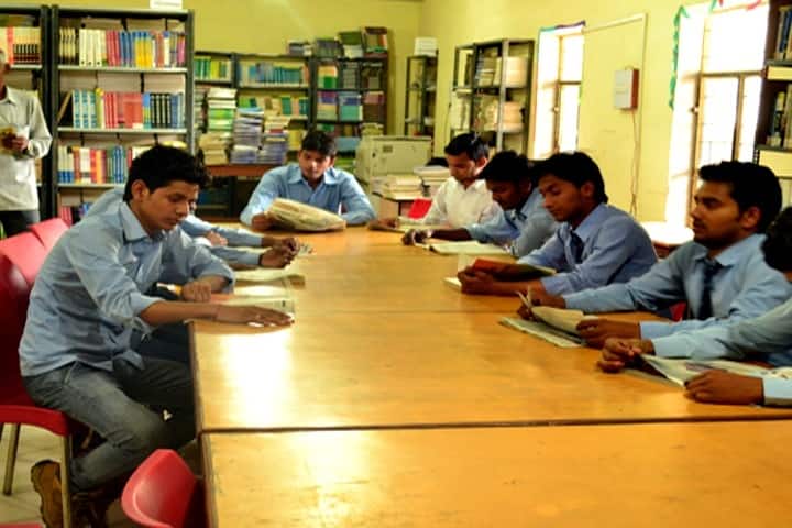 Devprayag Institute of Management campus in Phaphamau, Uttar Pradesh, India — photo 2