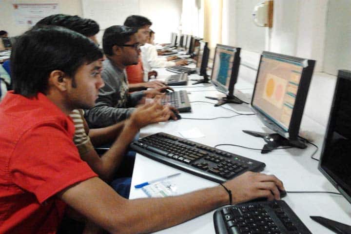 Narsinhbhai Institute of Computer Studies and Management campus in Kadi, Gujarat, India — photo 5