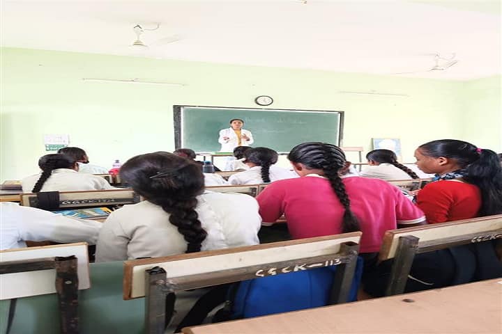 Government Indaru Kenwat Girls College campus in Kanker, Chhattisgarh, India — photo 4