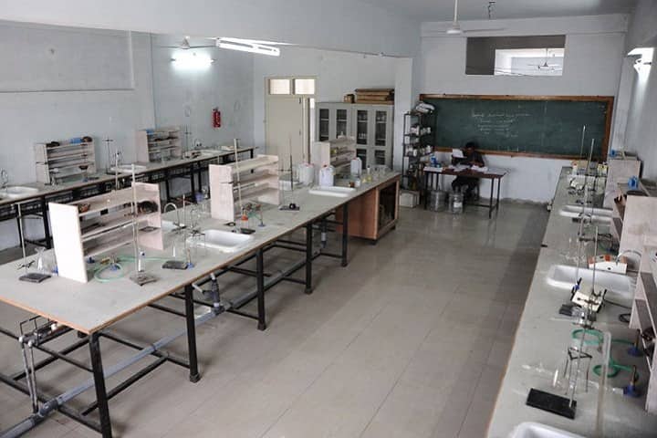 Aurobindo Institute of Engineering and Technology campus in Ibrahimpatnam, Telangana, India — photo 2