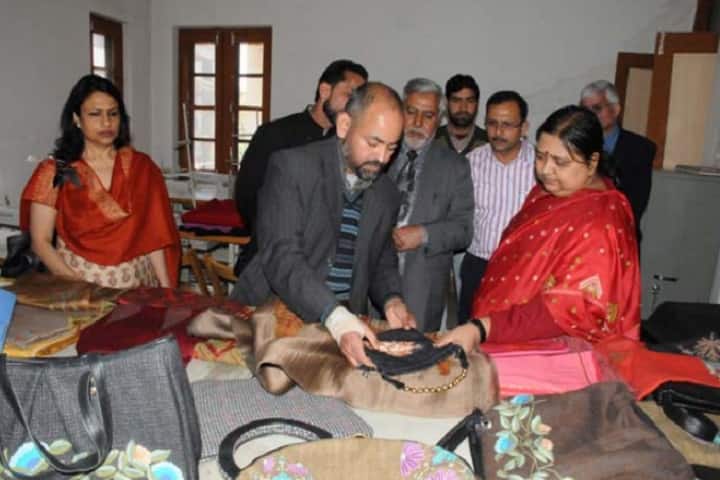 Craft Development Institute campus in Srinagar, Jammu and Kashmir, India — photo 2