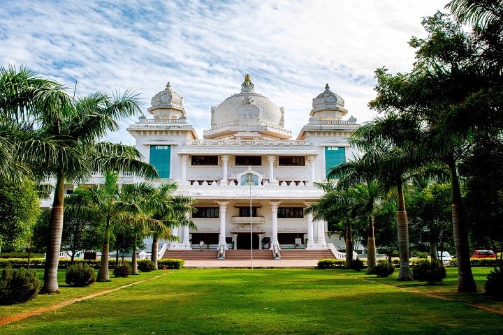 Kumaraguru College of Technology campus in Coimbatore, Tamil Nadu, India — photo 1
