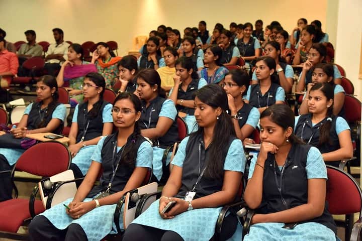 Kumaraguru College of Technology campus in Coimbatore, Tamil Nadu, India — photo 6