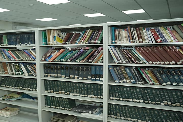Chittaranjan National Cancer Institute campus in Kolkata, West Bengal, India — photo 2