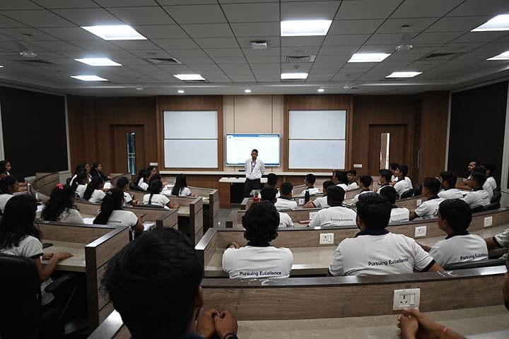 SVKM NMIMS Global University campus in Dhule, Maharashtra, India — photo 2