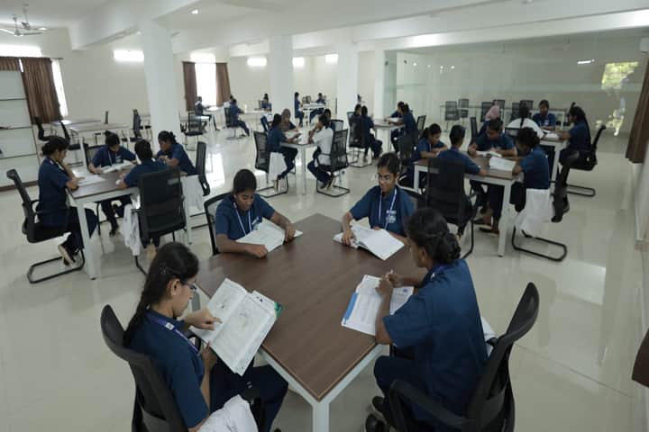 Nandha Dental College and Hospital campus in Erode, Tamil Nadu, India — photo 2