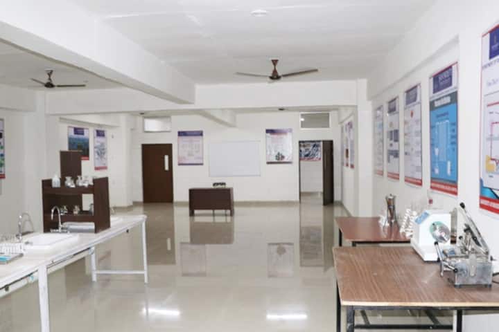 Sanskriti Ayurvedic Medical College and Hospital campus in Mathura, Uttar Pradesh, India — photo 3