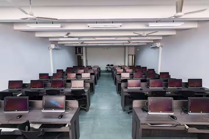 Inspiria Knowledge Campus campus in Siliguri, West Bengal, India — photo 4