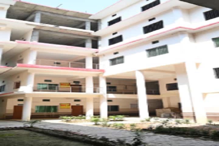Dr Shakuntala Ayurvedic Medical College campus in Jaunpur, Uttar Pradesh, India — photo 1