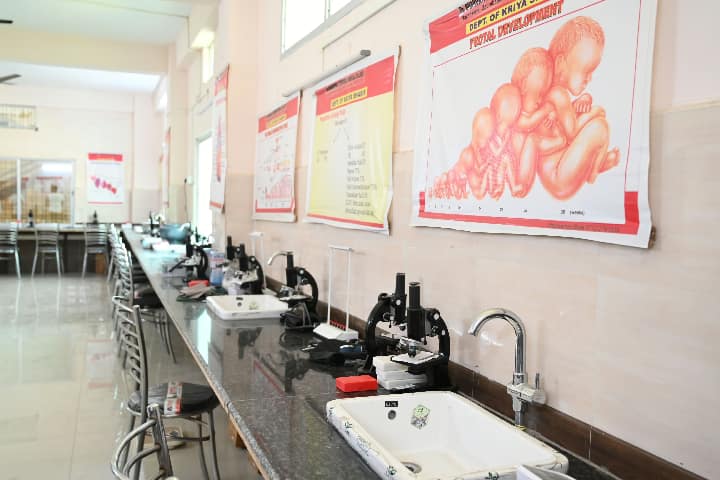 Dr Shakuntala Ayurvedic Medical College campus in Jaunpur, Uttar Pradesh, India — photo 6