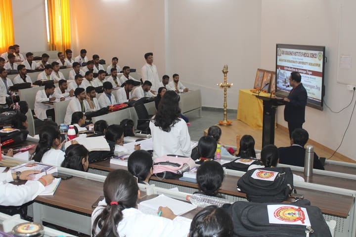 Guru Gorakshnath Institute of Medical Sciences campus in Gorakhpur, Uttar Pradesh, India — photo 1