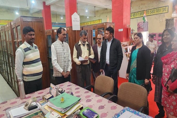 Rani Avantibai Lodhi Vishwavidyalaya campus in Sagar, Madhya Pradesh, India — photo 3