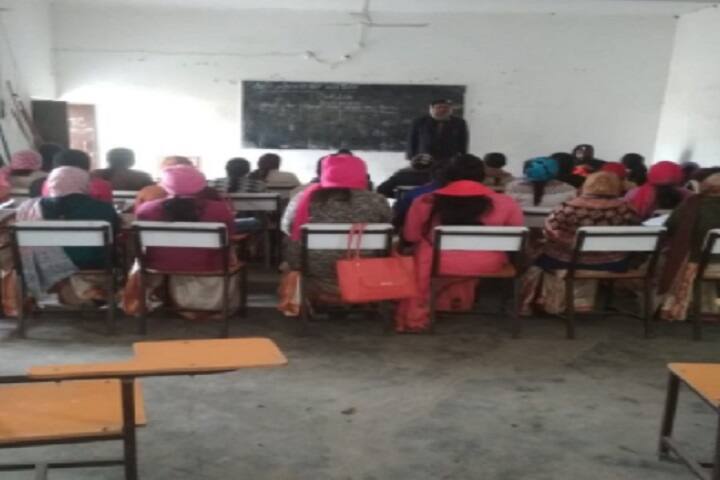 Ramnath Dhananjay Smarak Mahila PG College campus in Azamgarh, Uttar Pradesh, India — photo 3