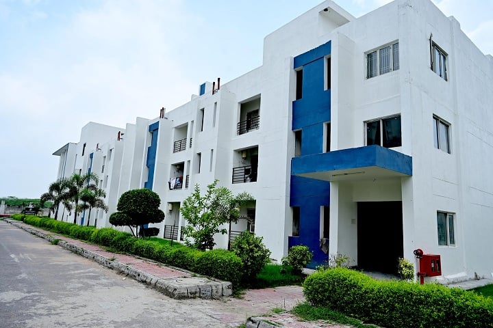 TS Mishra University campus in Lucknow, Uttar Pradesh, India — photo 5