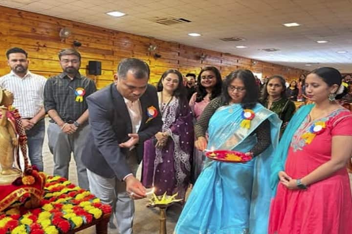 Sardar Ayurved College and Hospital campus in Mehsana, Gujarat, India — photo 5