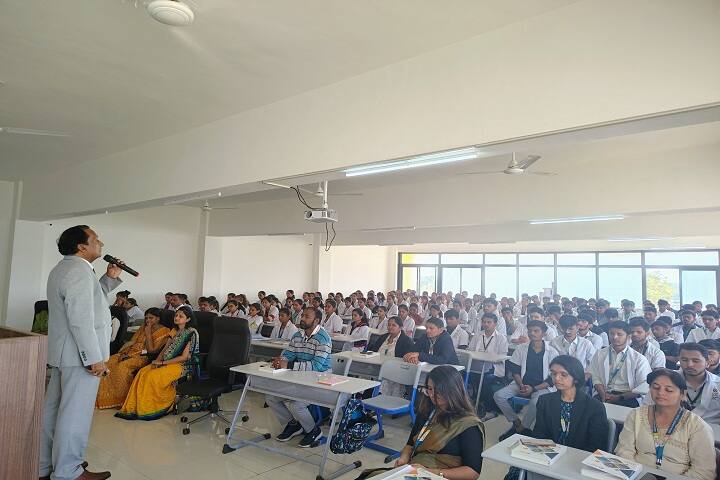 Nootan Ayurvedic College and Research Centre campus in Mehsana, Gujarat, India — photo 2