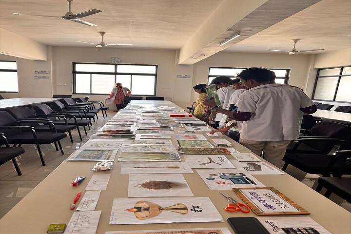 Nootan Ayurvedic College and Research Centre campus in Mehsana, Gujarat, India — photo 4