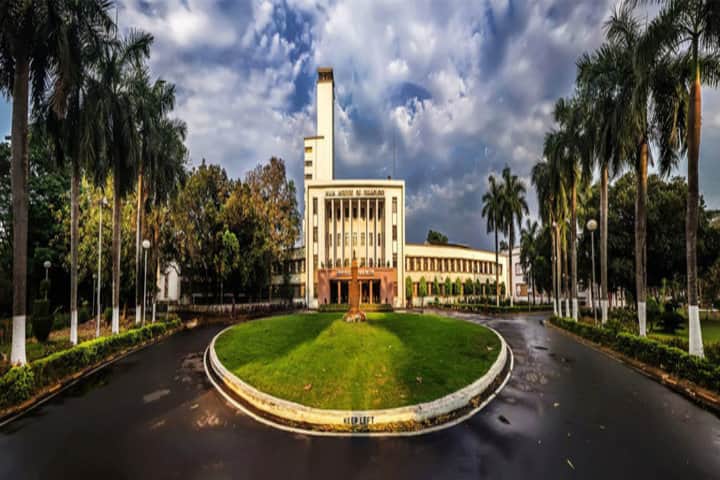 IIT Kharagpur campus in Kharagpur, West Bengal, India — photo 5