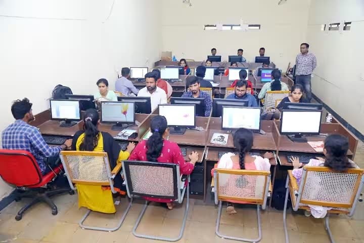 Bidar University campus in Bidar, Karnataka, India — photo 5