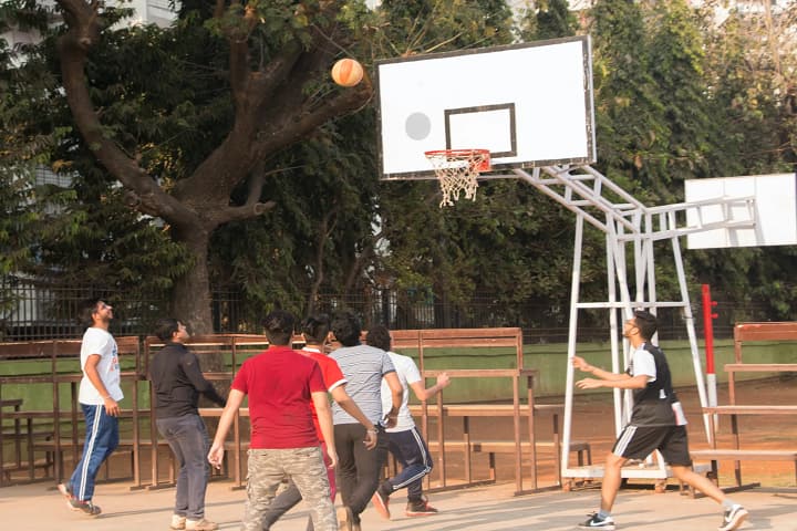 Indian Education Society's Management College campus in Dadar, Maharashtra, India — photo 5