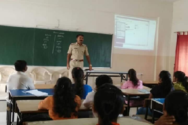 GH Raisoni Institute of Engineering and Management campus in Jalgaon, Maharashtra, India — photo 3