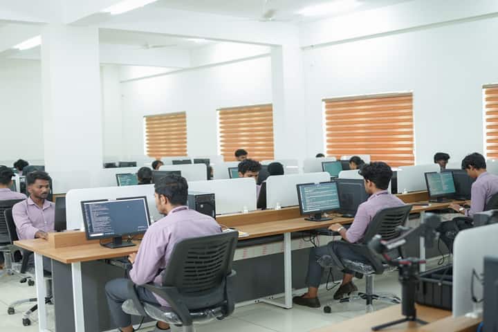 KMCT Institute of Emerging Technology and Management campus in Kozhikode, Kerala, India — photo 4