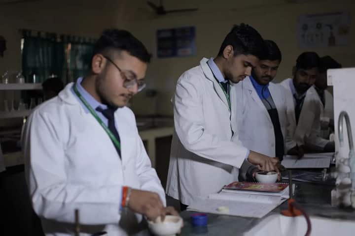 Mahaveer University campus in Meerut, Uttar Pradesh, India — photo 5